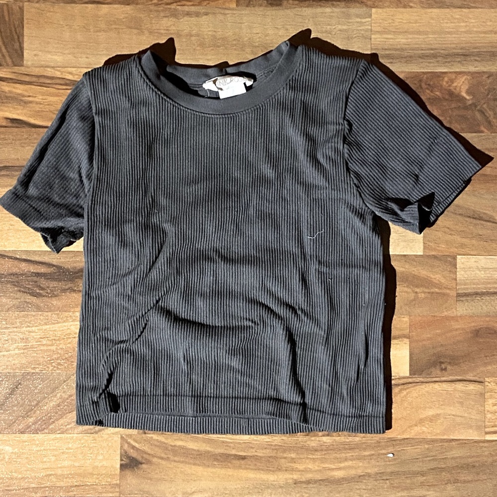 Ribbed dark grey crop top